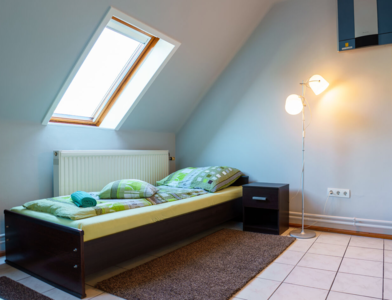 single room with shared bathroom accommodation hotel Makó
